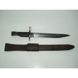 Canadian Ross 1910 Bayonet, (unmarked) & Scabbard, (US Marked)