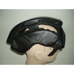 WWII Canadian Padded Helmet, (orig)